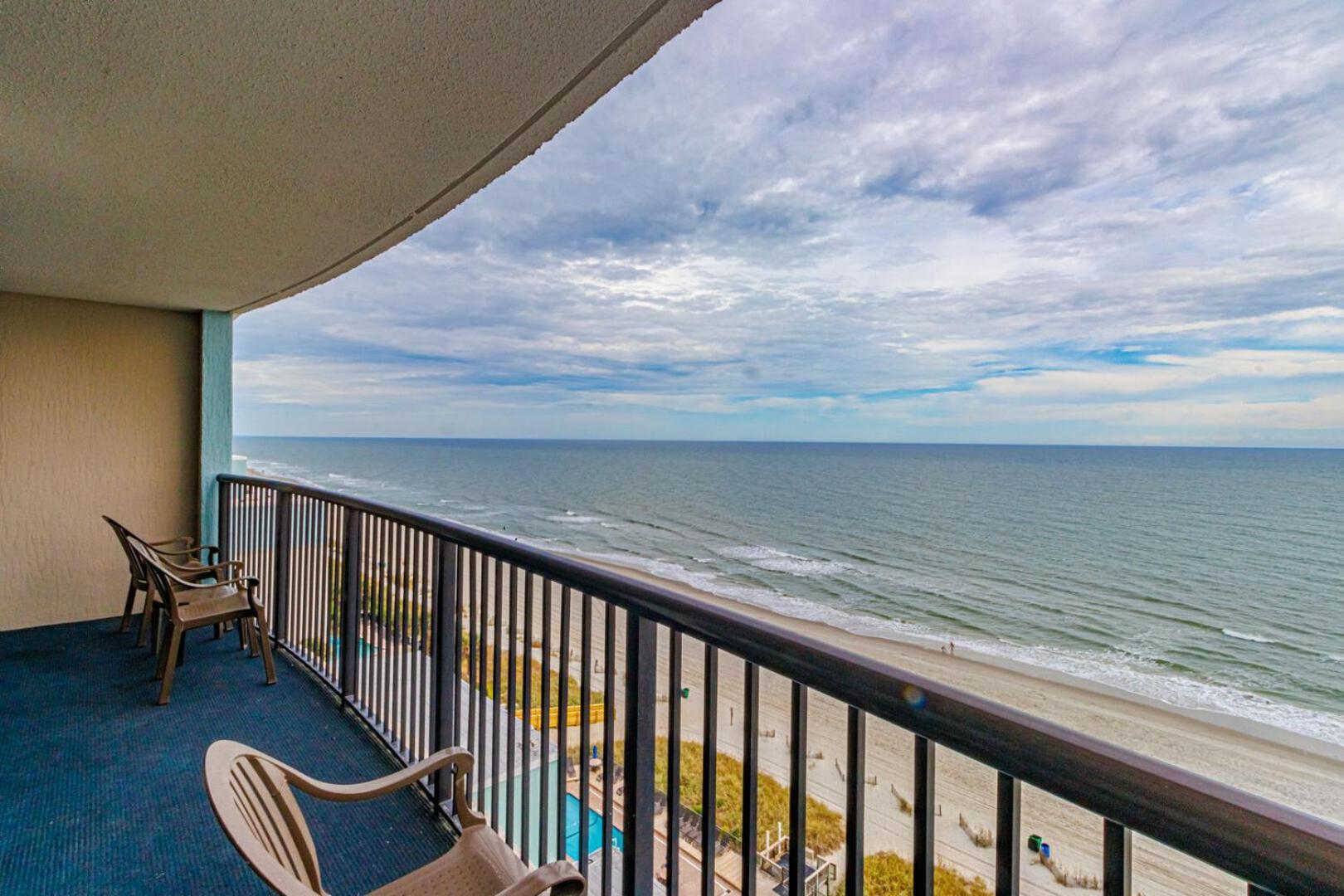 Gorgeous Oceanfront 3 Bedroom Condo! Sleeps 10 Guests! Compass Cove Mariner Tower 1217 Myrtle Beach Exterior photo